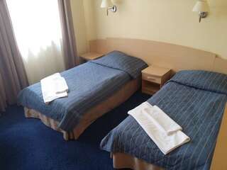 Отель Hotel Wodnik Слок Двухместный номер с 2 отдельными кроватями-3
